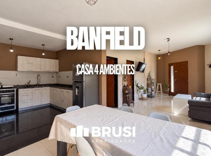 Casa · 100m² · 4 Ambientes · 2 Cocheras