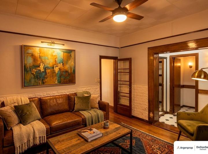 Casa · 112m² · 4 Ambientes · 2 Cocheras