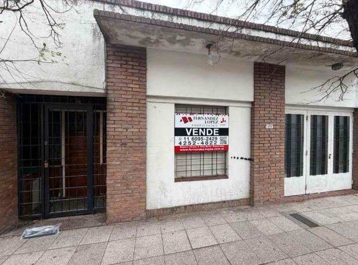 Casa · 1m² · 3 Ambientes · 1 Cochera