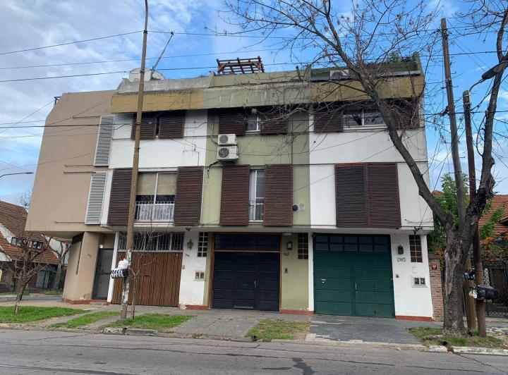 Casa · 112m² · 4 Ambientes · 1 Cochera