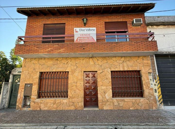 Casa · 100m² · 4 Ambientes
