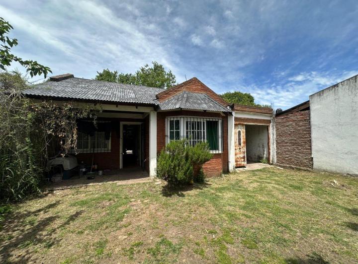 Casa · 90m² · 3 Ambientes · 1 Cochera