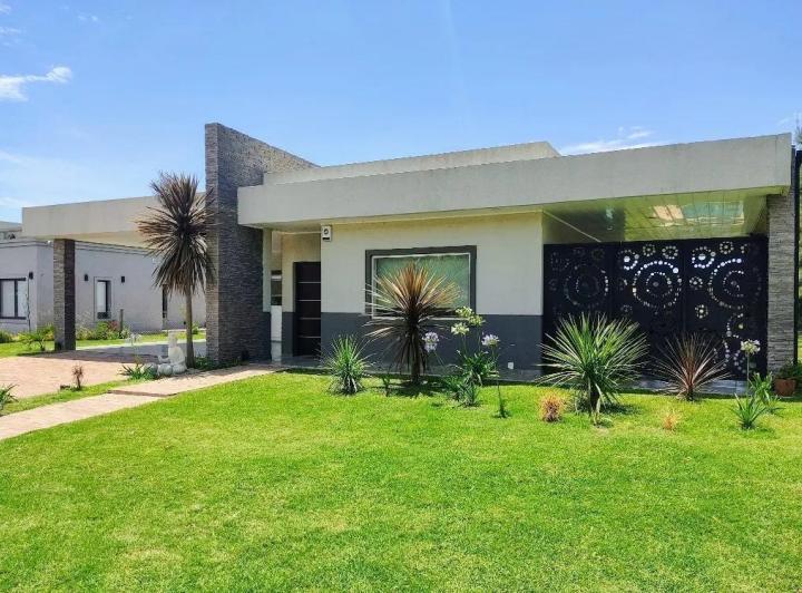 Casa · 174m² · 4 Ambientes