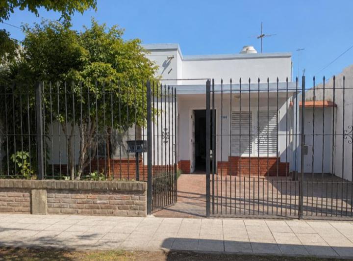 Casa · 76m² · 3 Ambientes · 1 Cochera