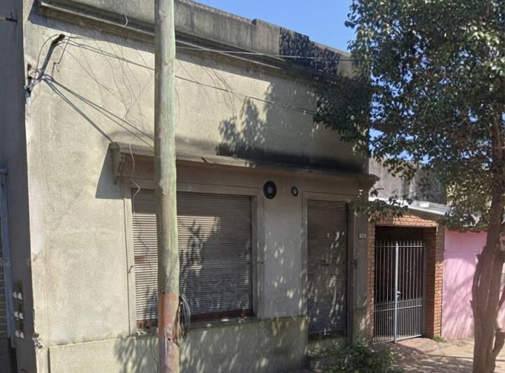 Casa · 200m² · 6 Ambientes