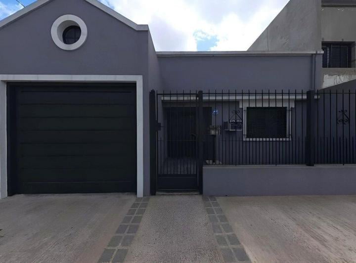 Casa · 120m² · 5 Ambientes · 1 Cochera