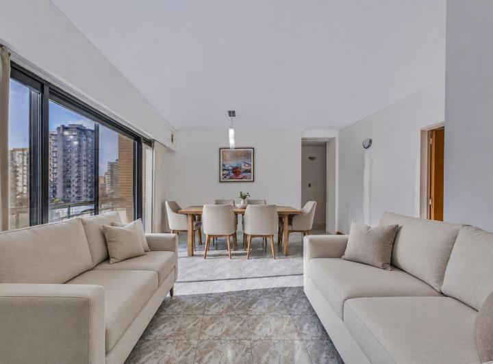 Departamento · 77m² · 4 Ambientes · 1 Cochera