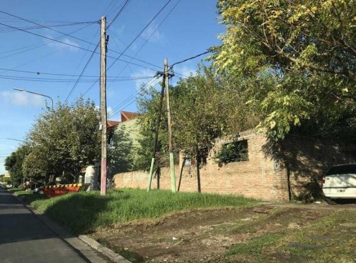 Terreno · 405m²