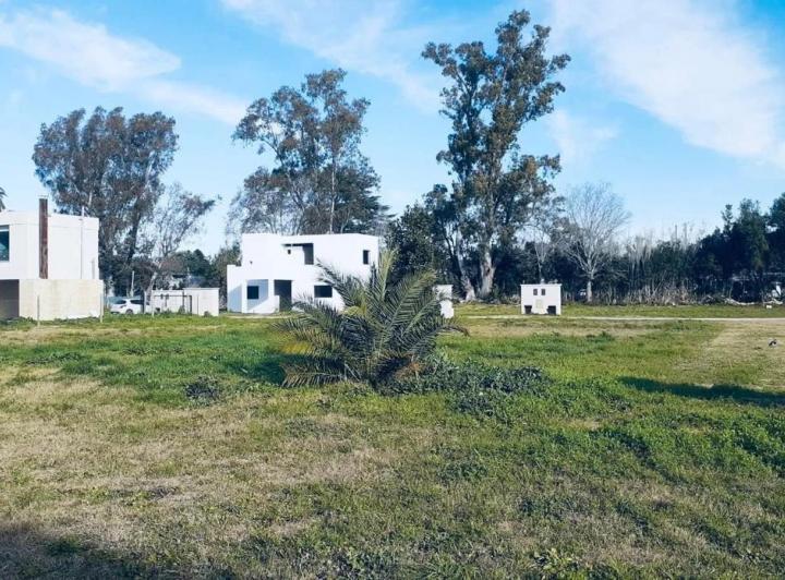 Terreno · 405m²