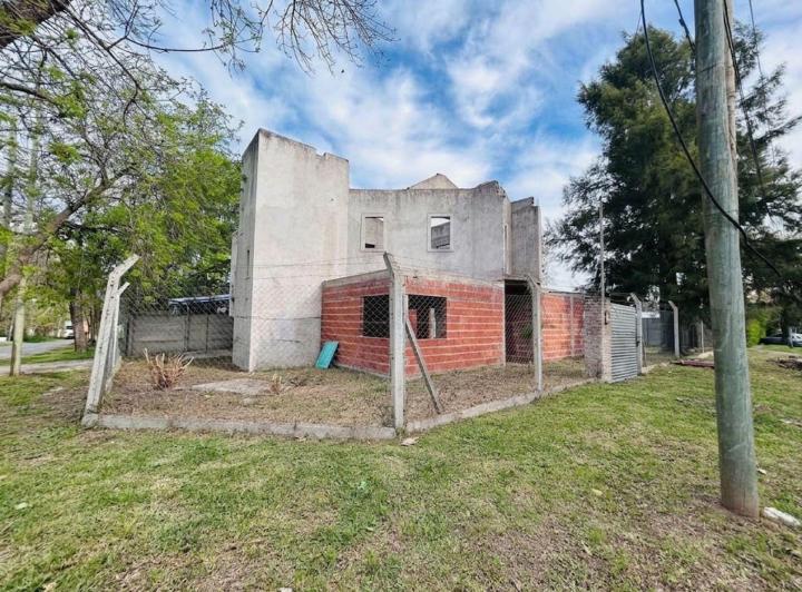 Terreno · 418m²