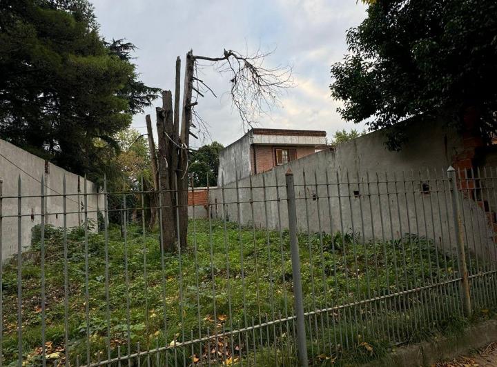 Terreno · 1747m²