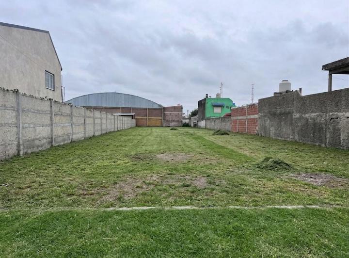Terreno · 650m²
