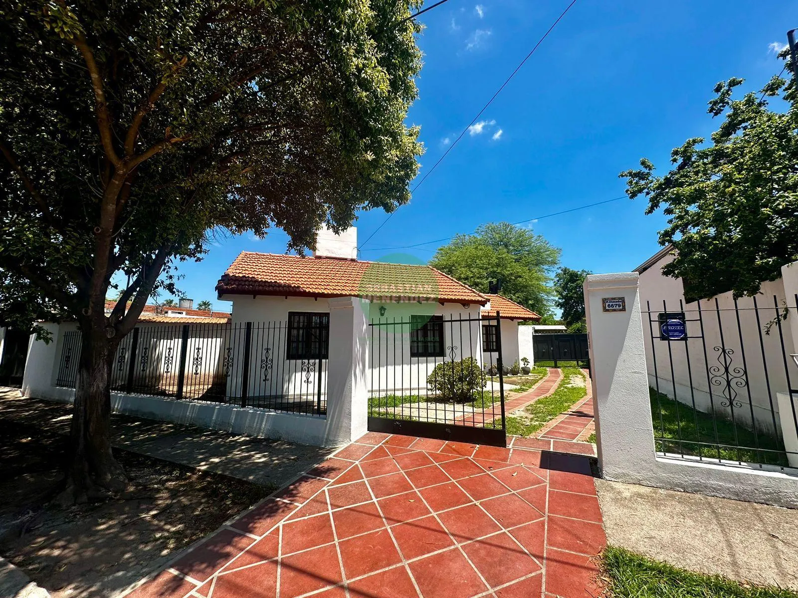 1 Planta - Amplio Terreno - 2 Dorm - Baño - Casa en Venta en Granja de Funes