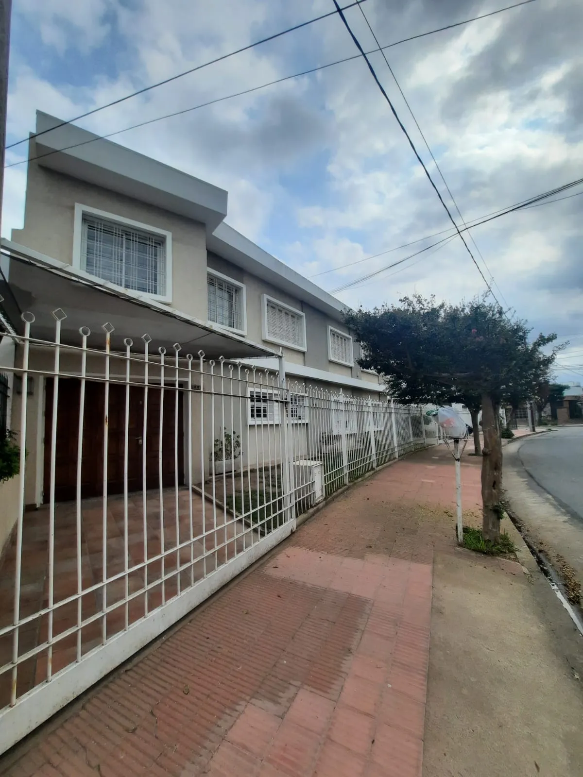 Excelente casa en venta en la mejor zona de B° Maipú