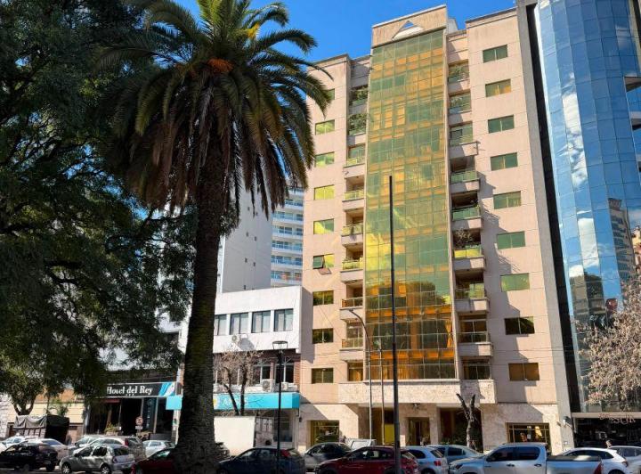 Departamento · 80m² · 4 Ambientes · 1 Cochera