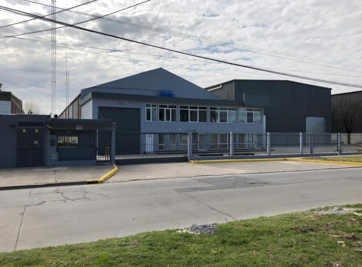 Local comercial · 3105m² · 3 Ambientes