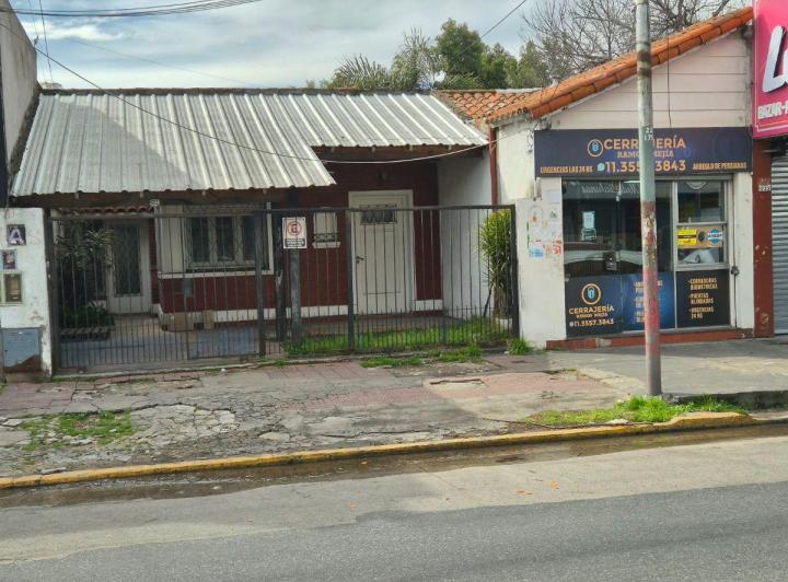 Terreno · 230m²