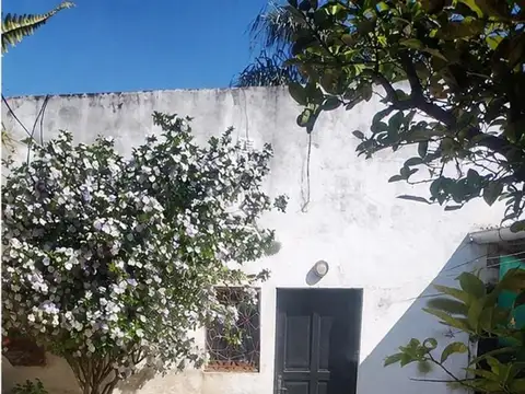 Vendo. josé ma. paz 647 (entre belgrano y tucumán)