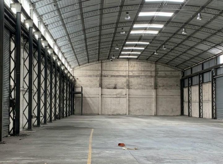 Bodega-Galpón · 800m²