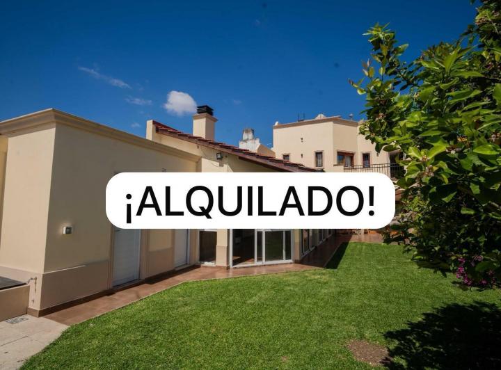 Casa · 380m² · 6 Ambientes · 3 Cocheras