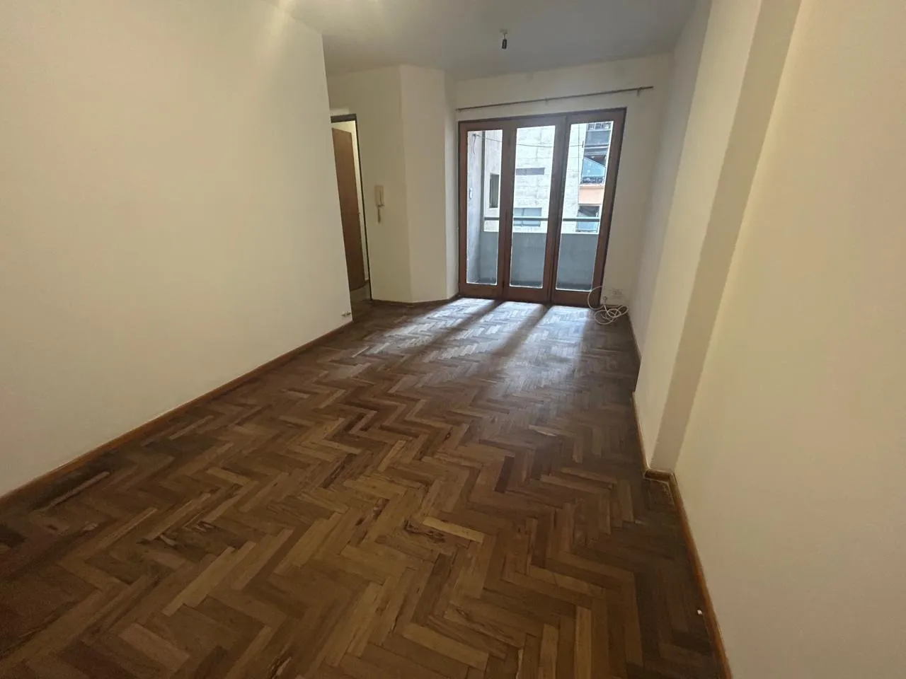 ALQUILER DEPARTAMENTO 1 DORMITORIO - PARANA 627