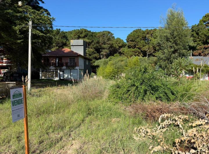 Terreno · 450m²