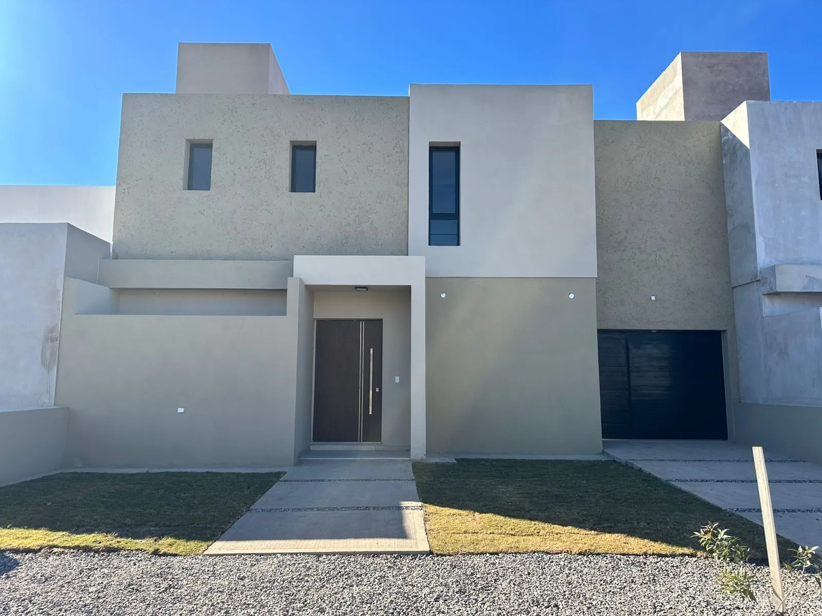 OPORTUNIDAD!!!! CASA EN RINCONES DE MANANTIALES