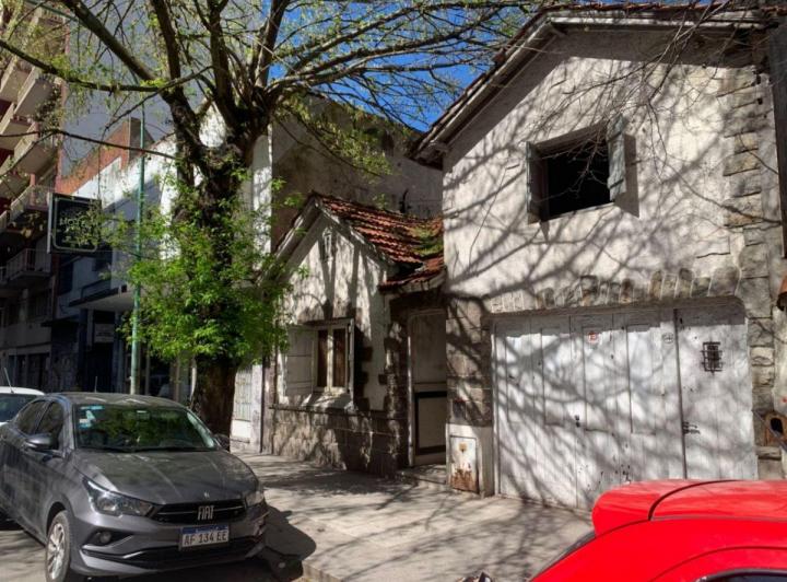 Terreno · 372m²
