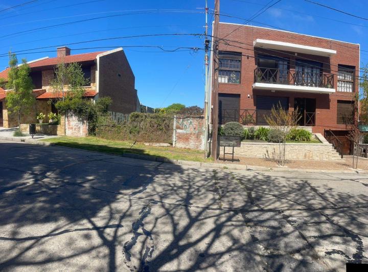 Terreno · 433m²