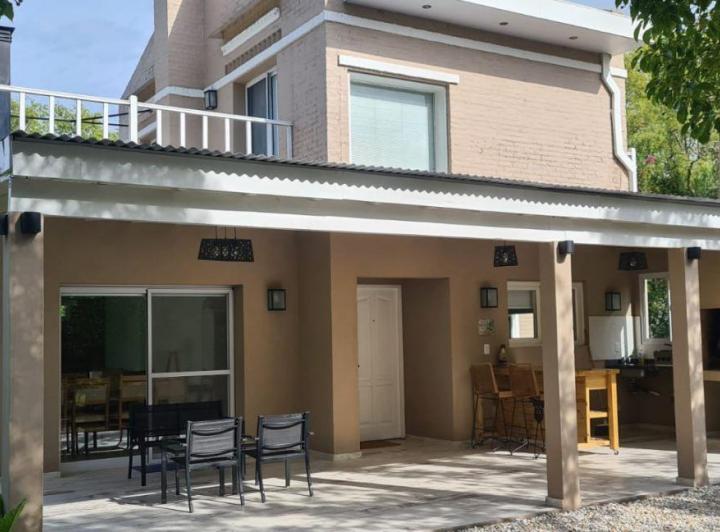 Casa · 152m² · 4 Ambientes