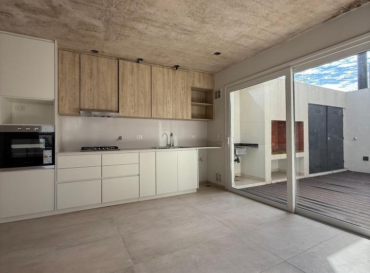Departamento · 120m² · 4 Ambientes · 1 Cochera