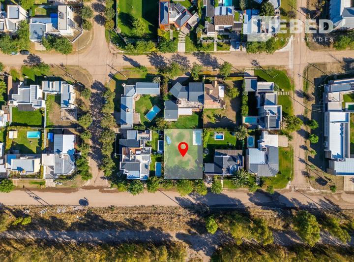 Terreno · 480m²