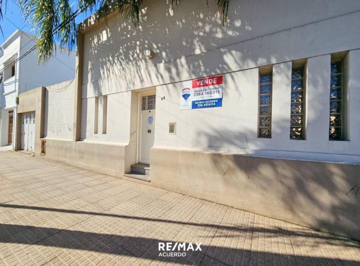 Casa · 125m² · 4 Ambientes · 1 Cochera