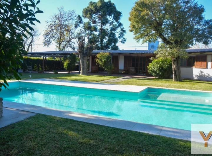Quinta vacacional · 475m² · 9 Ambientes