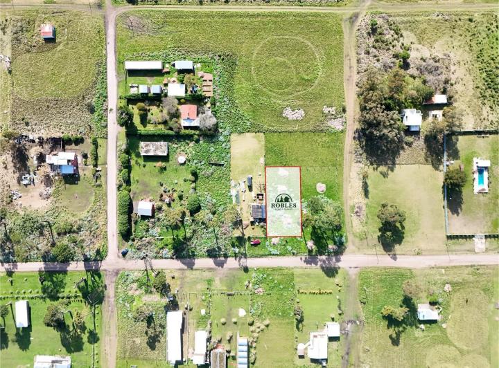 Terreno · 717m²