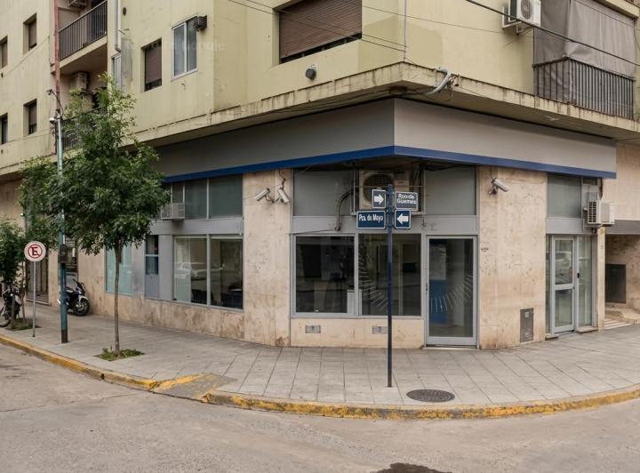 Local comercial · 253m² · 7 Ambientes
