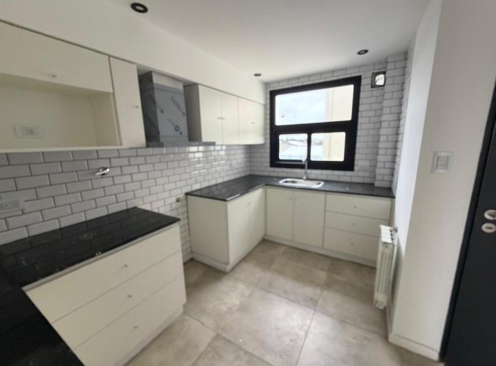 Departamento · 75m² · 3 Ambientes · 1 Cochera