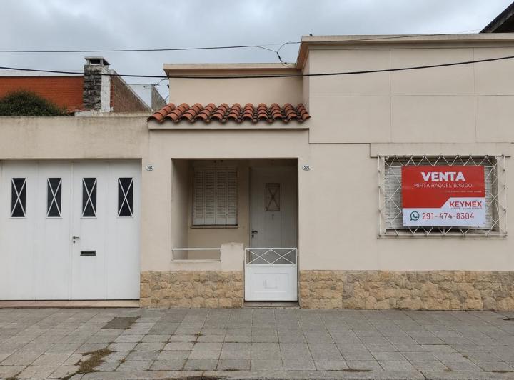 Casa · 110m² · 3 Ambientes · 1 Cochera