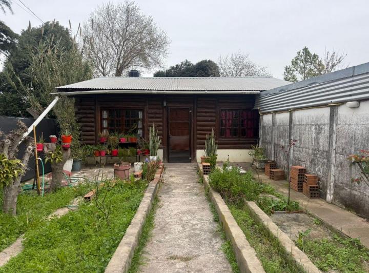 Quinta vacacional · 160m² · 7 Ambientes · 1 Cochera