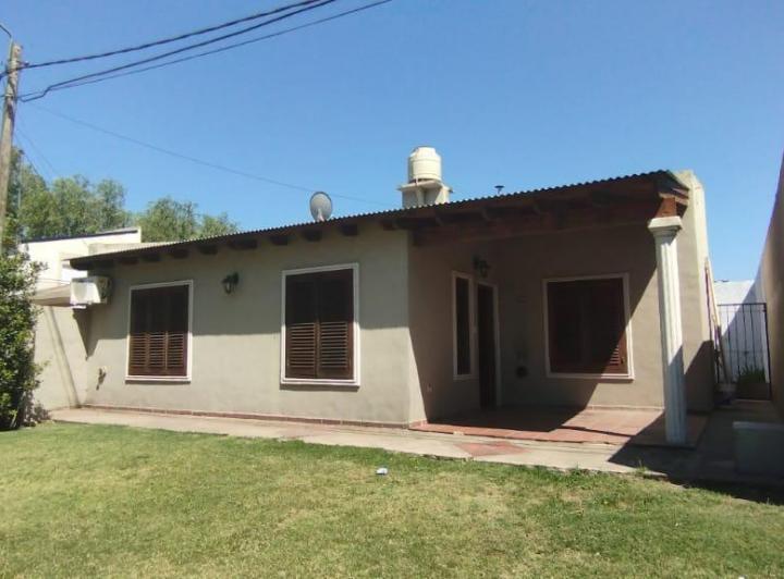 Casa · 60m² · 2 Dormitorios