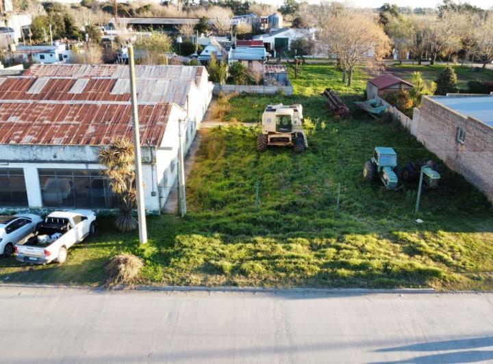 Terreno · 1200m²