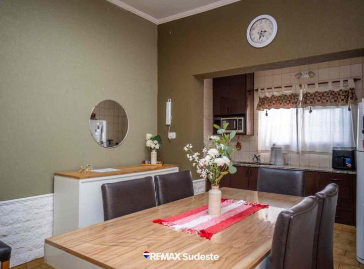 Casa · 150m² · 3 Ambientes · 1 Cochera