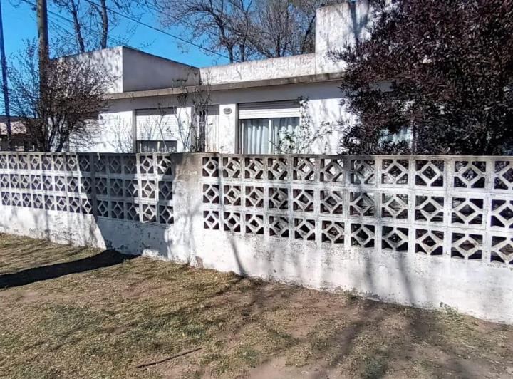 Casa · 74m² · 7 Ambientes