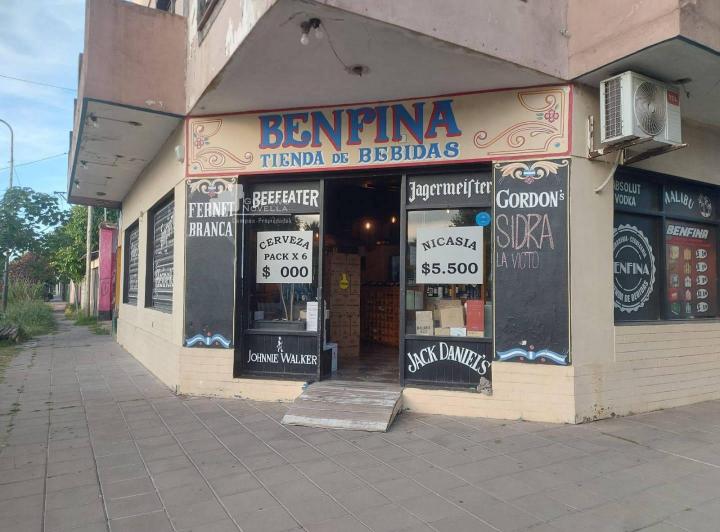 Local comercial · 122m²