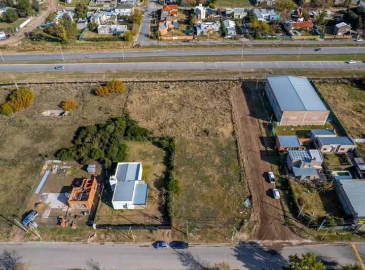 Terreno · 2041m²