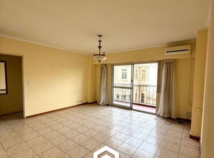 Departamento · 76m² · 5 Ambientes
