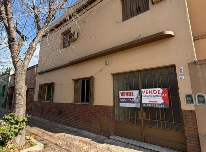 Casa · 207m² · 5 Ambientes
