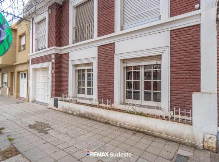 Casa · 270m² · 4 Ambientes