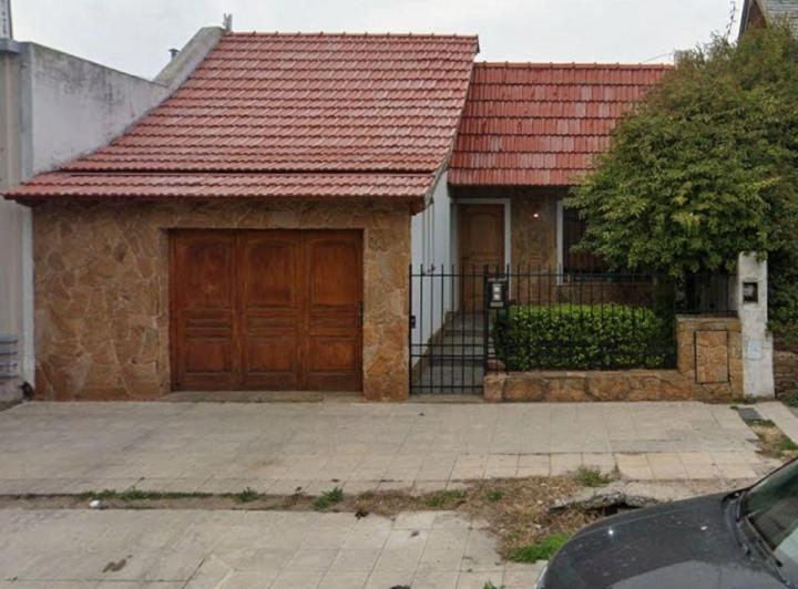 Casa · 189m² · 4 Ambientes · 1 Cochera