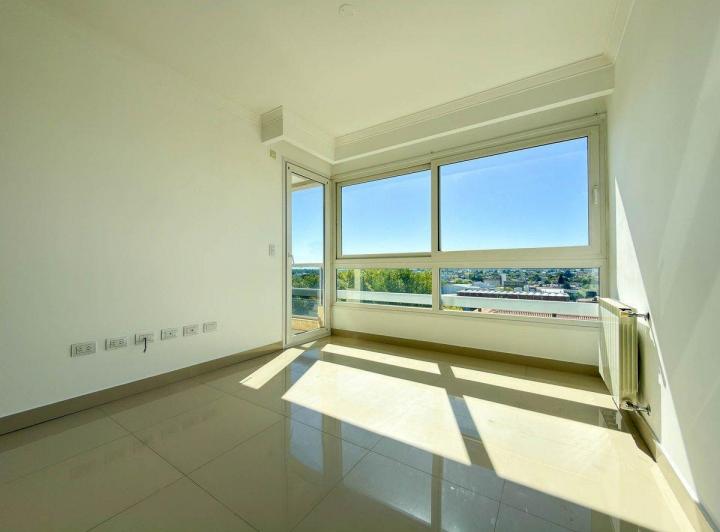 Departamento · 75m² · 3 Ambientes · 1 Cochera